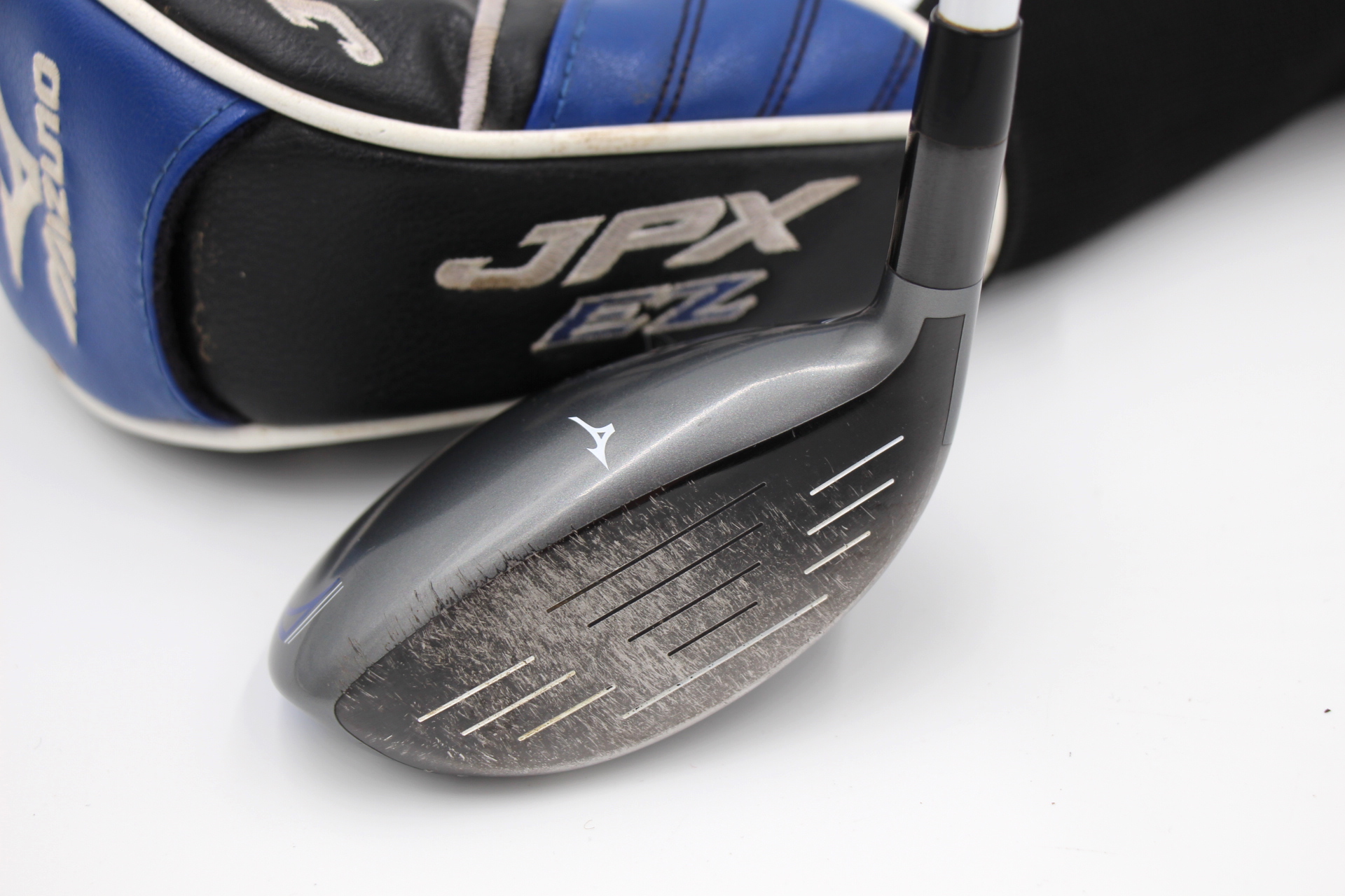 mizuno 16